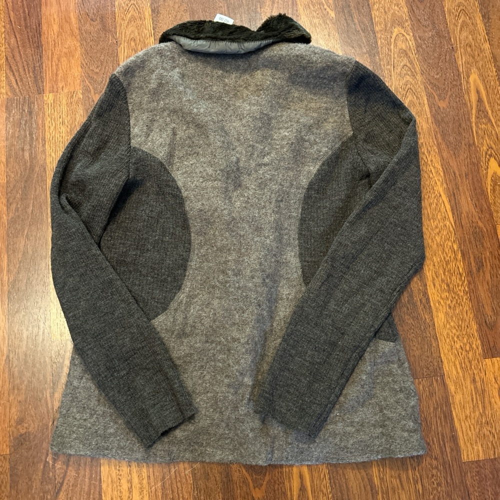 Roz & Ali Brown Wool Cardigan Sweater Blazer Shacket Faux Fir Collar Size XL - Picture 4 of 6